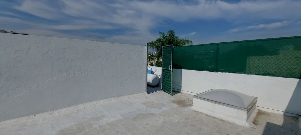 ¡EXCELENTE VENTA DE PROPIEDAD EN ZONA DE ALTA PLUSVALÍA!