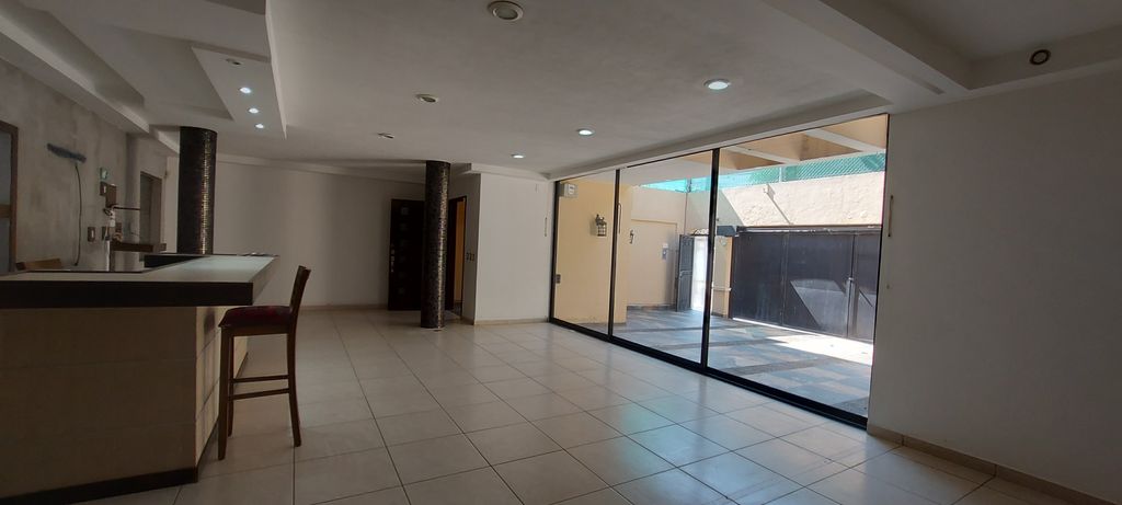 ¡EXCELENTE VENTA DE PROPIEDAD EN ZONA DE ALTA PLUSVALÍA!